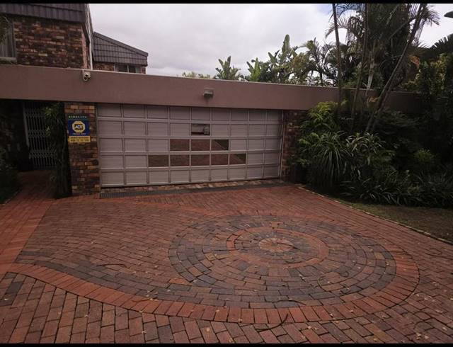 3 BEDROOM HOUSE FOR SALE IN RESERVOIR HILLS